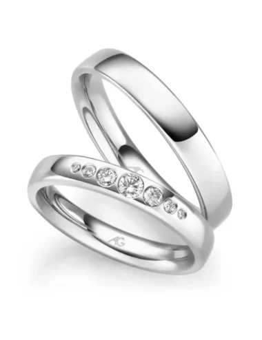 Balto aukso vokiškas vestuvinis žiedas su deimantais - Happy Diamonds III