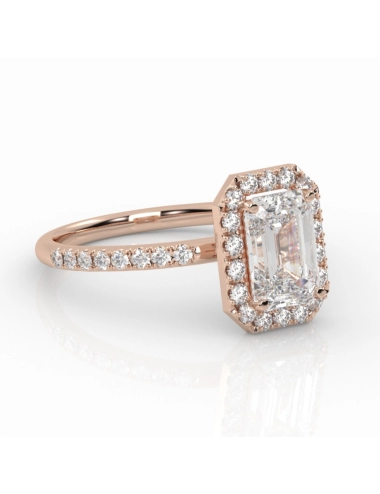 Aukso žiedas su 0,58 ct Emerald deimantu ir smulkiais deimantais
