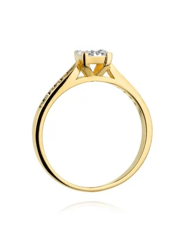 Modernus kvadratas - unikalus geltono aukso žiedas su deimantais