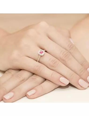 Rubino draugystė - modernaus halo dizaino žiedas su rubinu deimantais (0,36 ct)_2