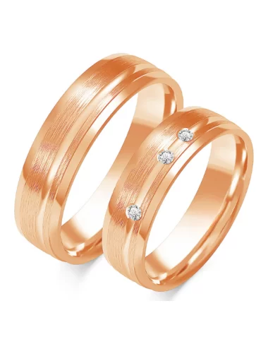 vestuviniai žiedai su faktūrą ir deimantais dviejų aukso spalvų
