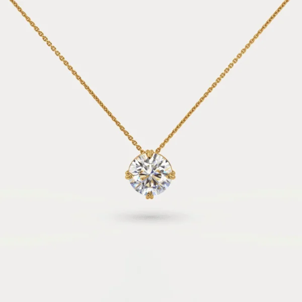 geltono aukso pakaukas su apvaliu deimantu