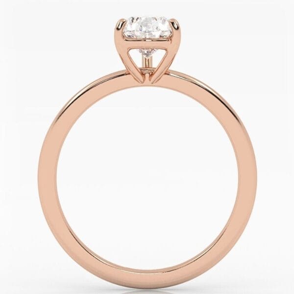 klasikinis raudono aukso sužadėtuvių žiedas su lašo formos deimantu