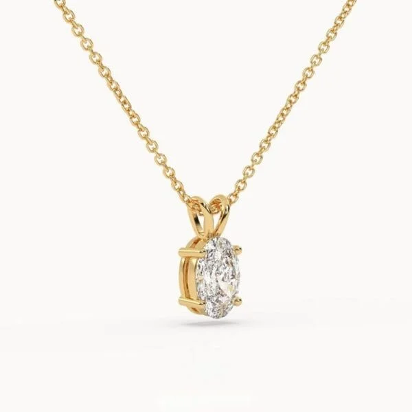 Klasikinis pakabukas su ovalo formos deimantu iš geltono aukso - Oval cut