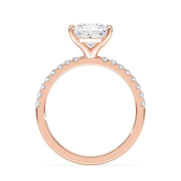 Modernus sužadėtuvių žiedas su deimantu iš raudono aukso - princess cut