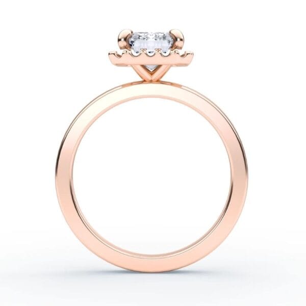 Klasikinis sužadėtuvių žiedas su deimantu ir halo juostele iš raudono aukso - emerald cut