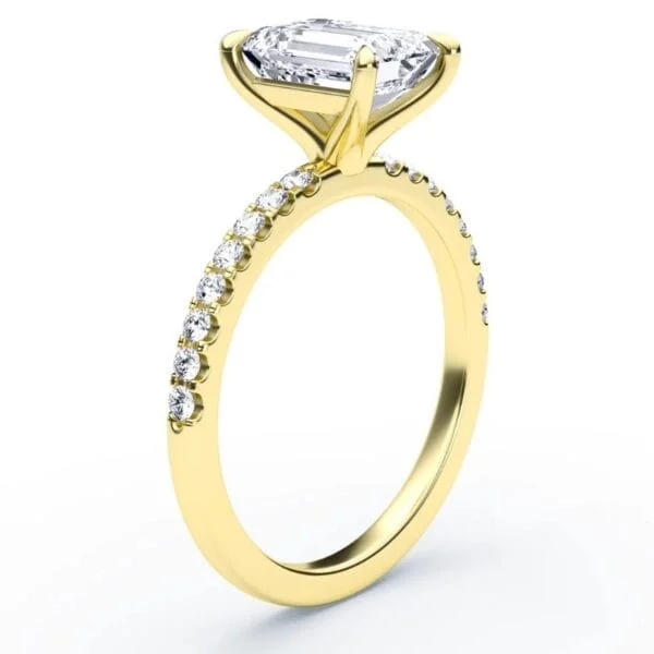 Modernus sužadėtuvių žiedas su deimantu iš geltono aukso - emerald cut