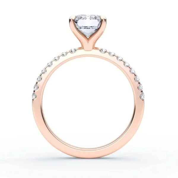 Modernus sužadėtuvių žiedas su deimantu iš raudono aukso - emerald cut