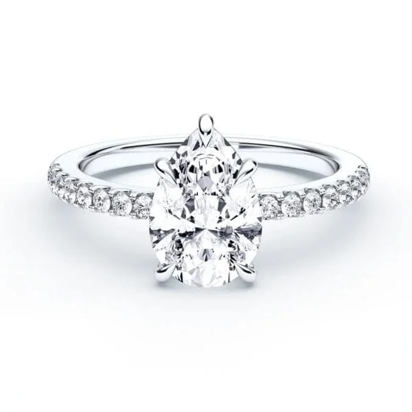 Modernus sužadėtuvių žiedas su deimantais iš balto aukso arba platinos - pear cut