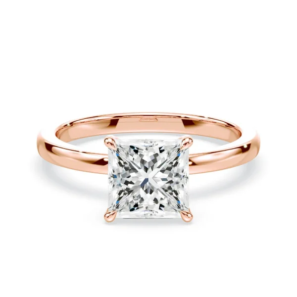 Klasikinis sužadėtuvių žiedas su deimantu iš raudono aukso - princess cut