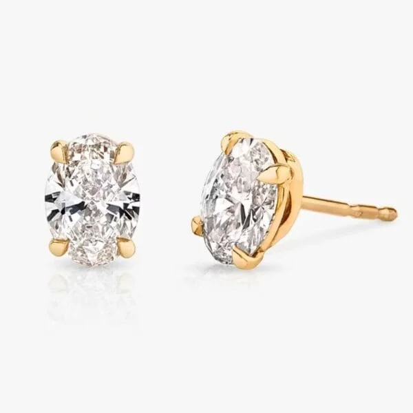 Klasikiniai auskarai su deimantu iš raudono aukso - oval cut deimantai