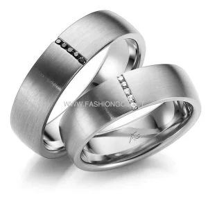 VESTUVINIS ŽIEDAS „JUODA BALTA“ (su juodais deimantais)