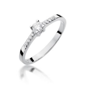 Modernus balto aukso sužadėtuvių žiedas su deimantais BrilliantBetelgeize