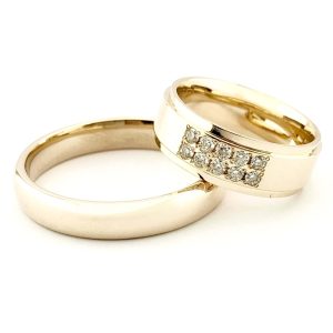 VESTUVINIŲ ŽIEDŲ INDIVIDUALUS UŽSAKYMAS – EDGARAS IR EMILIJA (0,12 ct) (KAINA NURODYTA UŽ DU ŽIEDUS)