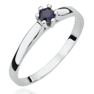 Klasikinis sužadėtuvių žiedas su safyru – Myanmar (0.15 ct)