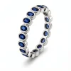 4.23 ct žiedas su mėlynais safyrais balto aukso