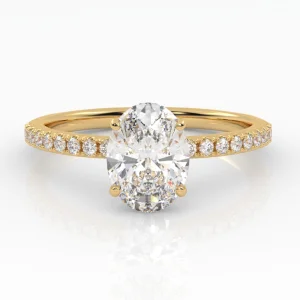 Ovalo Šviesa – Geltono aukso žiedas su spindinčiu Ovalo formos deimantu ir deimantais (1,40 ct)