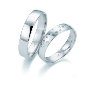 ОБРУЧАЛЬНОЕ КОЛЬЦО «БРИЛЛИАНТОВЫЙ БЕРЕГ» (с бриллиантами)