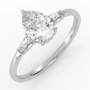 Modernus Lašas – unikalus balto aukso žiedas su deimantu Lašo formos ir deimantais (1,30 ct)