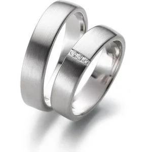 Classic wedding ring without diamonds – Traditional