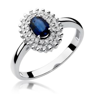 Artumo dvelksmas – modernus žiedas su safyru ir deimantais (0,89 ct)