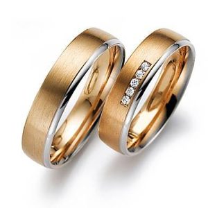 Klasikinis vestuvinis žiedas su deimantais - Elegancija (0,05 ct)