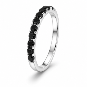 Balto aukso žiedas su juodais deimantais (0,50 ct)