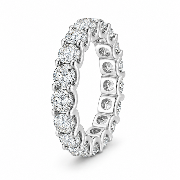 Balto aukso žiedas su deimantais – deimantinė juostelė (3,60 ct)