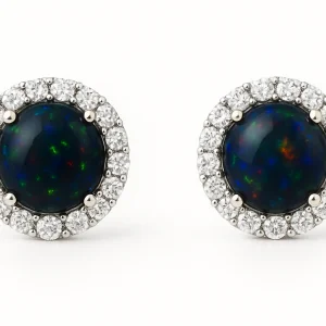 Auskarų pora halo stiliaus auskarai su apvaliais juodais opalais, apsuptais deimantais