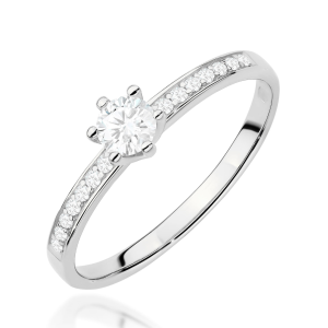 Balto aukso modernus sužadėtuvių žiedas su lab deimantais – Fantastic (0,37 ct)