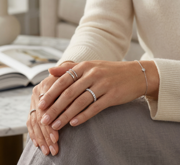 Deimantinė juostelė su deimantais (1.40 ct) 2.50 mm balto aukso ant rankos