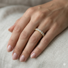 Deimantinė juostelė su deimantais geltono aukso (3.80 ct) 4.00 mm ant piršto