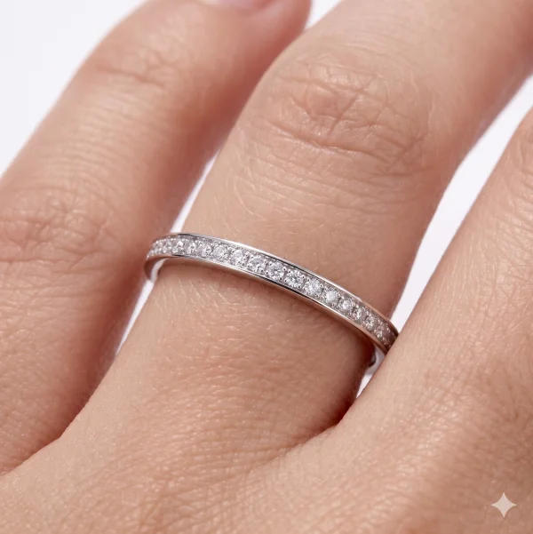 Žiedas-juostelė su deimantais Channel (15 vnt - 0.15 ct) 1.90 mm