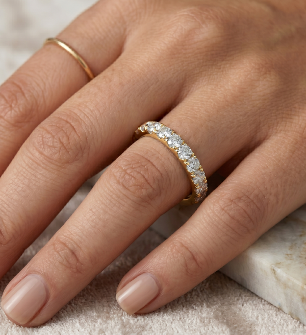 Žiedas su deimantais - geltono aukso deimantinė juostelė ant rankos (13 vnt - 1.05 ct) 3.00 mm 2