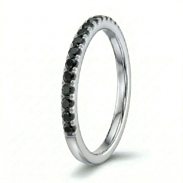 Žiedas su juodais deimantais - balto aukso deimantinė juostelė (15 vnt - 0.45 ct) 2.00 mm 2