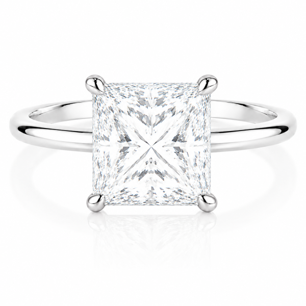 Balto aukso sužadėtuvių žiedas su Princess deimantu (Lab Grown Diamond)