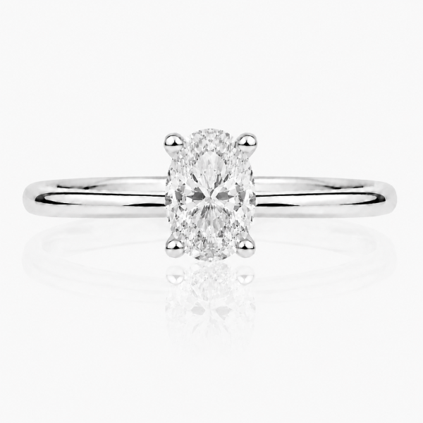 Balto aukso žiedas su deimantu (Oval Lab Grown 0.50 ct)